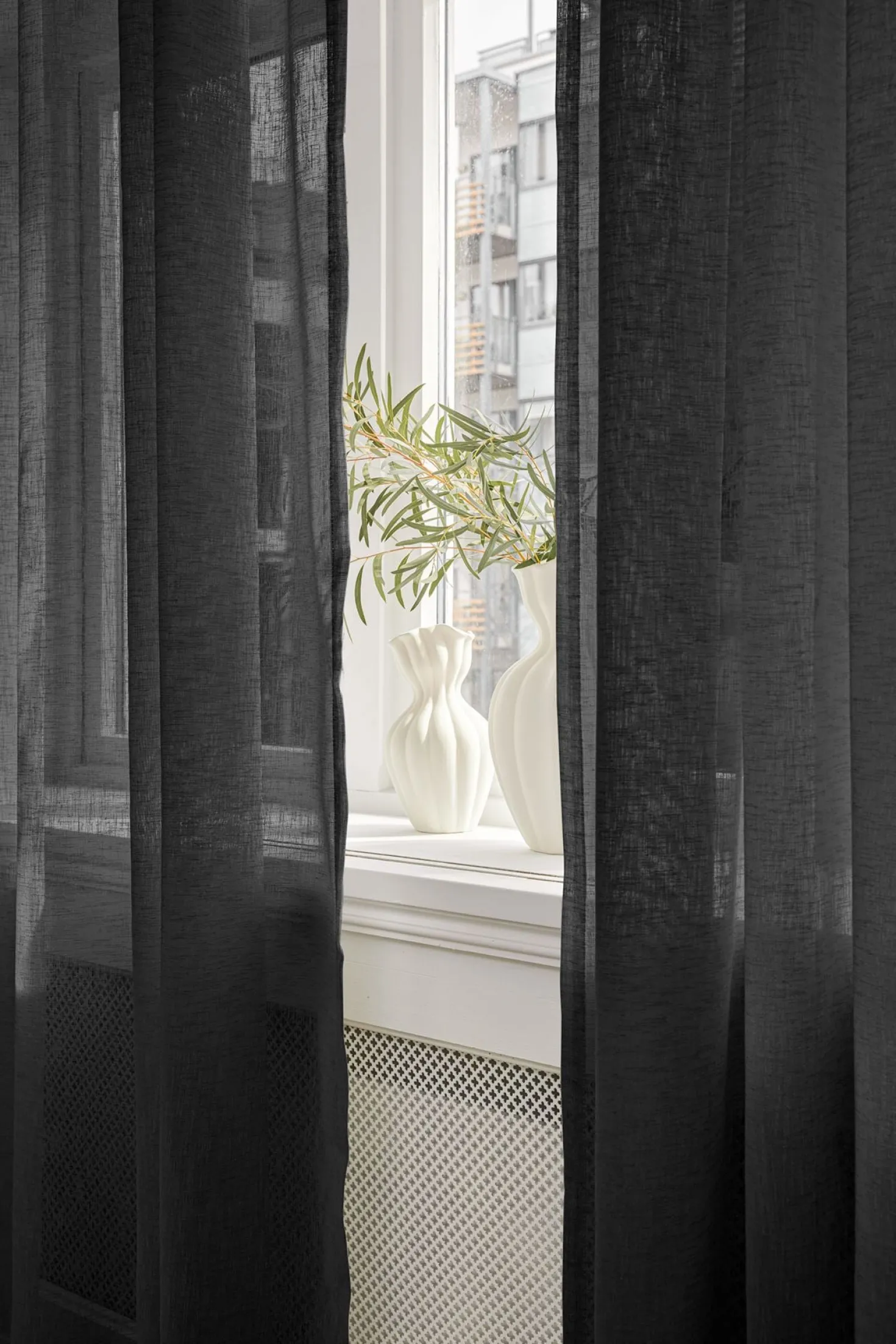 Gardin mörkgrå - 140x240cm 7cm
