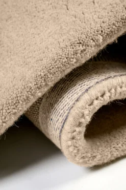 Golvmatta beige - 240x300 cm
