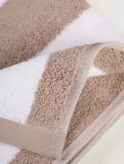 Handduk multi/beige - 70x140 cm