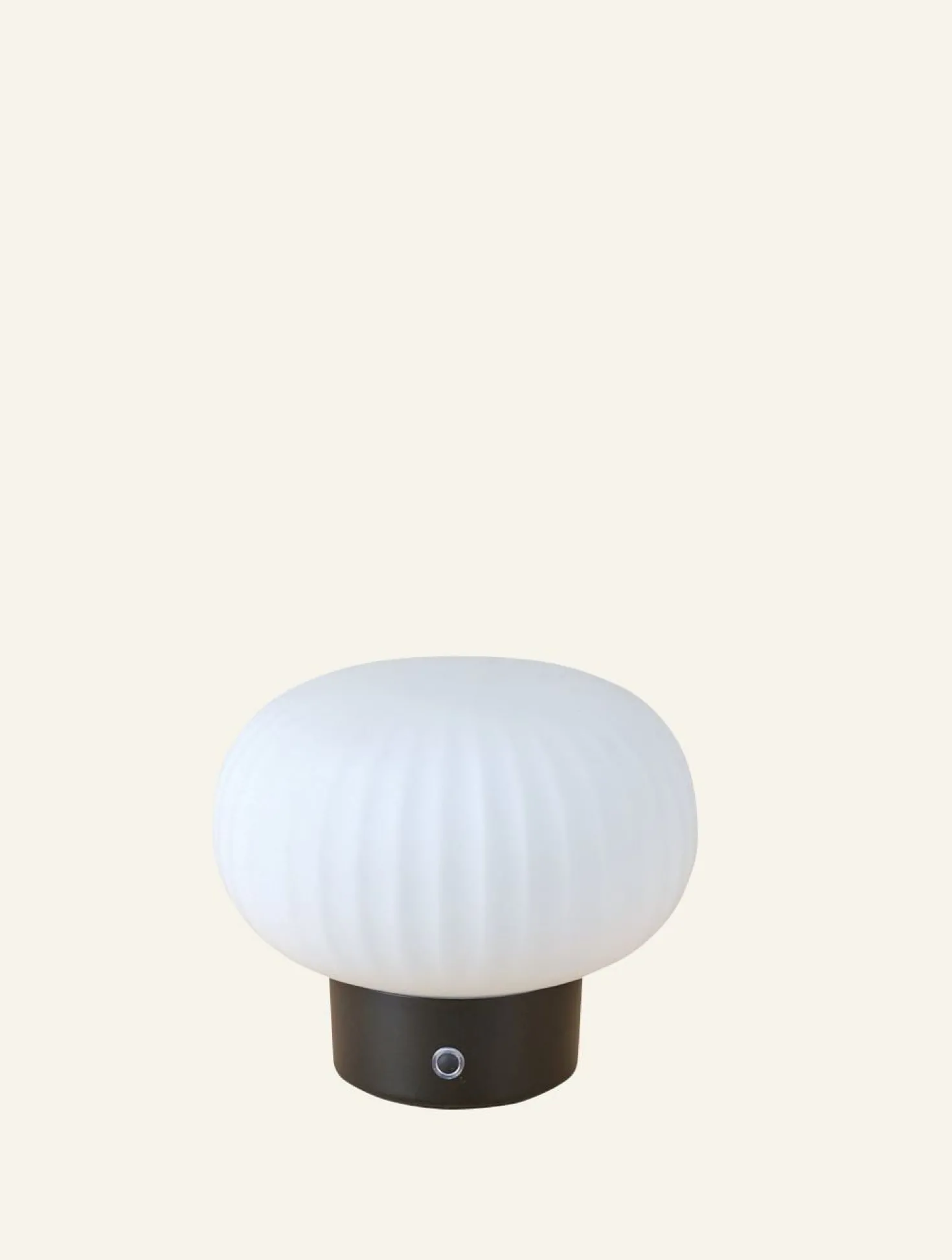 Led bordlampa svart - 13,4 cm ø15,6