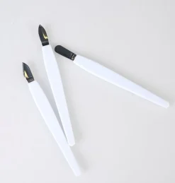 Nagelbandspusher vit - 1,1x11,7x0,4 cm