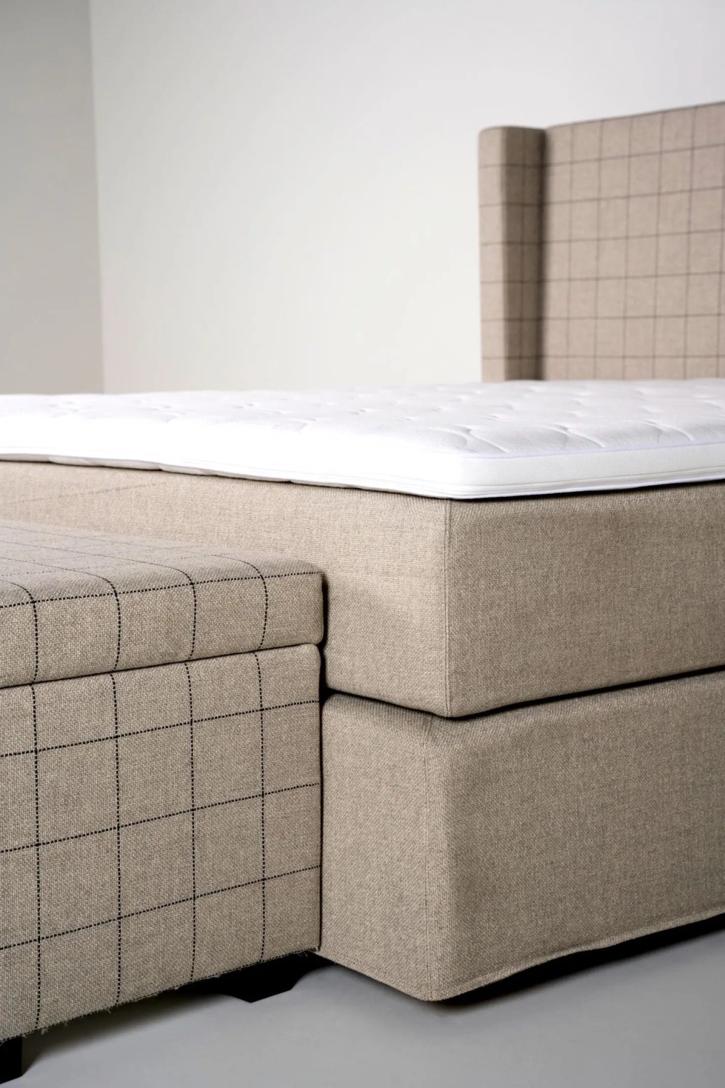 Sängbänk multi/beige - 145x46x47 cm