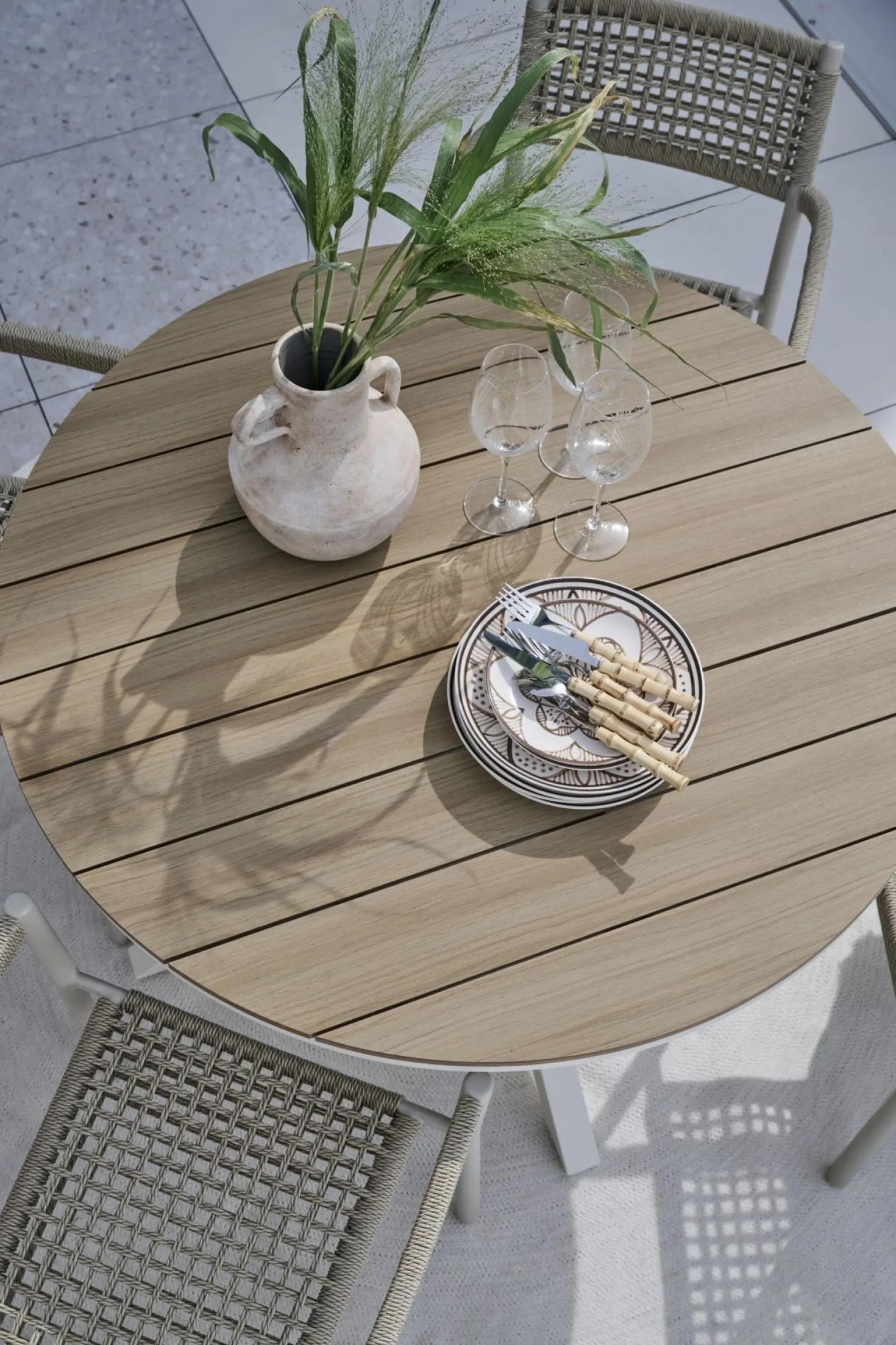 Trädgårdsbord offwhite - 73 cm ø110