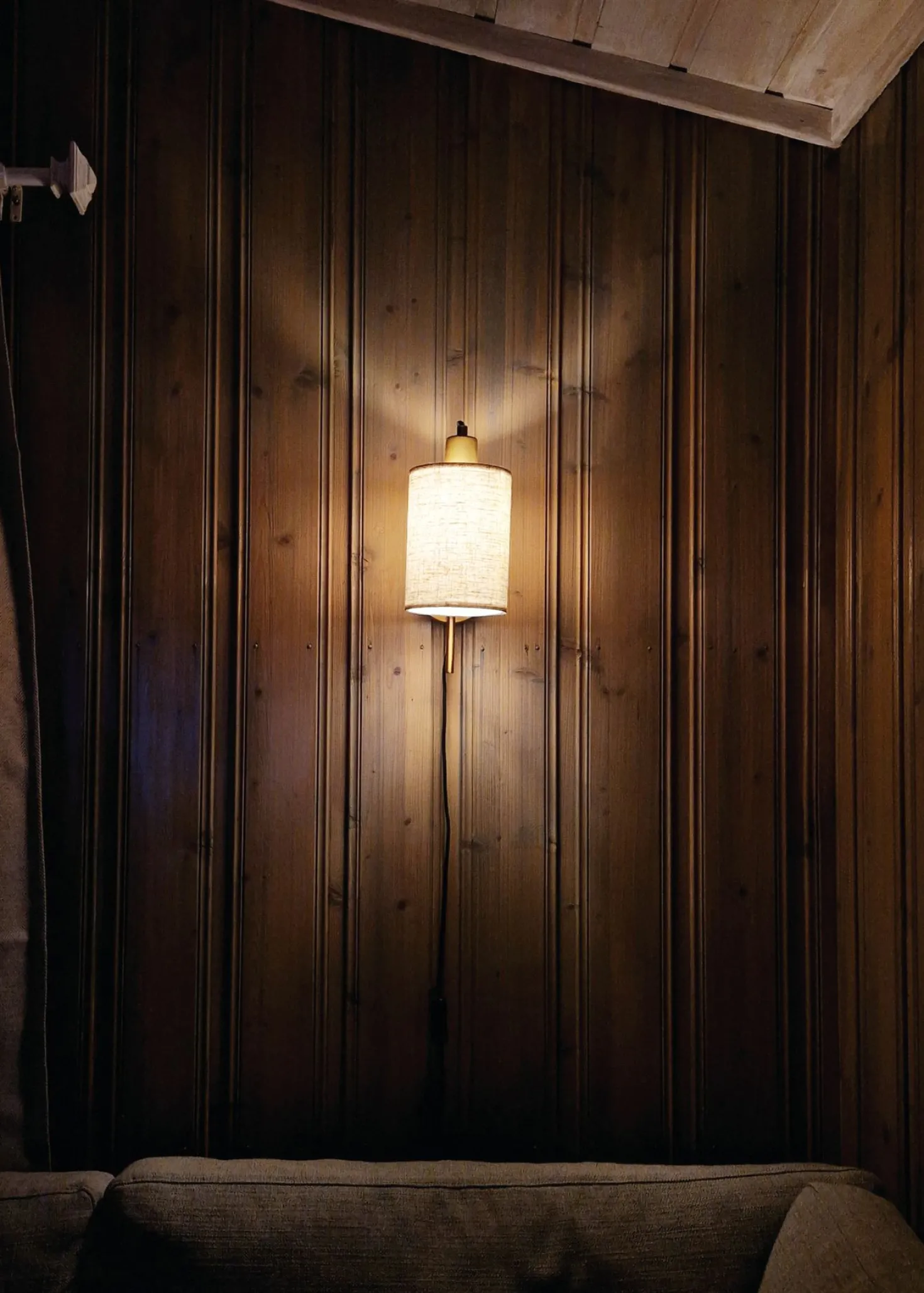 Vägglampa mässing - 20x13x32 cm